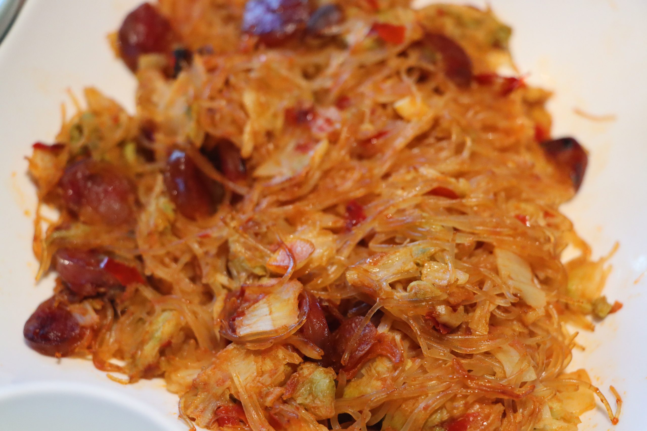 Fried vermicelli with cabbage